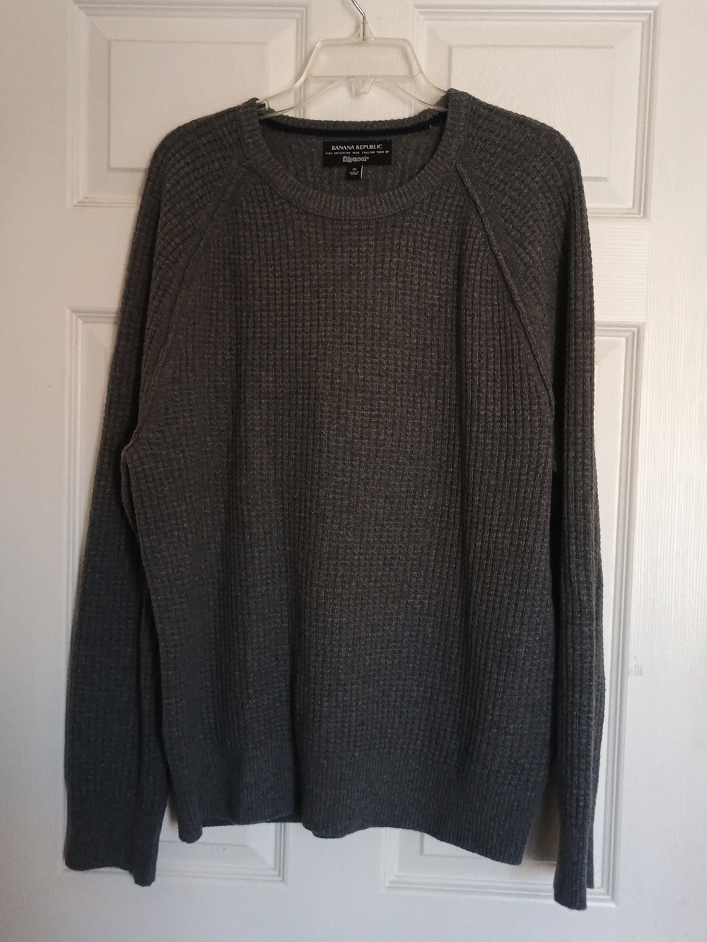 EUC Banana Republic Filpucci Men's Gray Waffle-Knit Crewneck Sweater Size XL